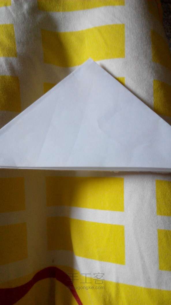 可爱篮子折纸方法！ 第3步
