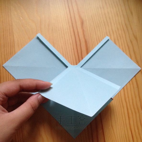 美腻的蝴蝶结折纸方法 第12步