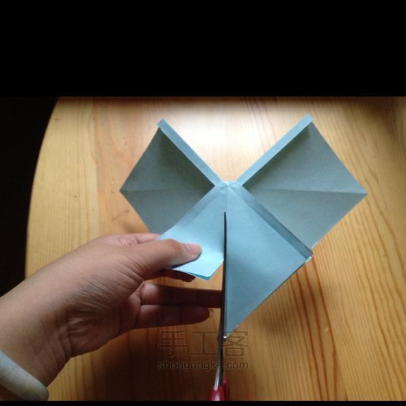 美腻的蝴蝶结折纸方法 第13步