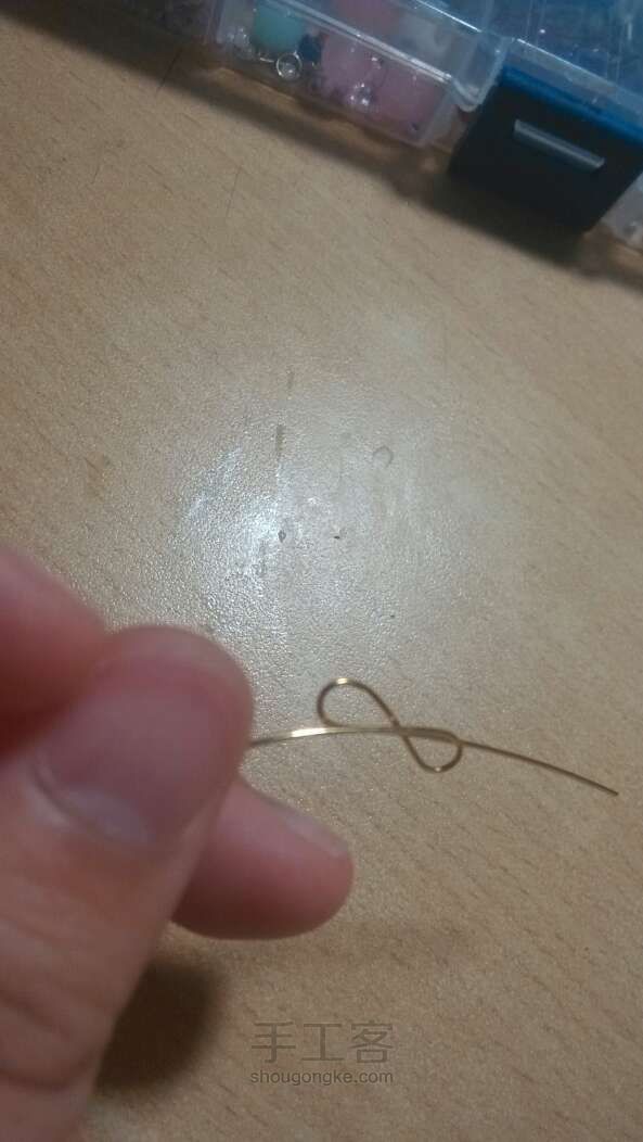 简单的绕线小蝴蝶结制作方法～ 第2步