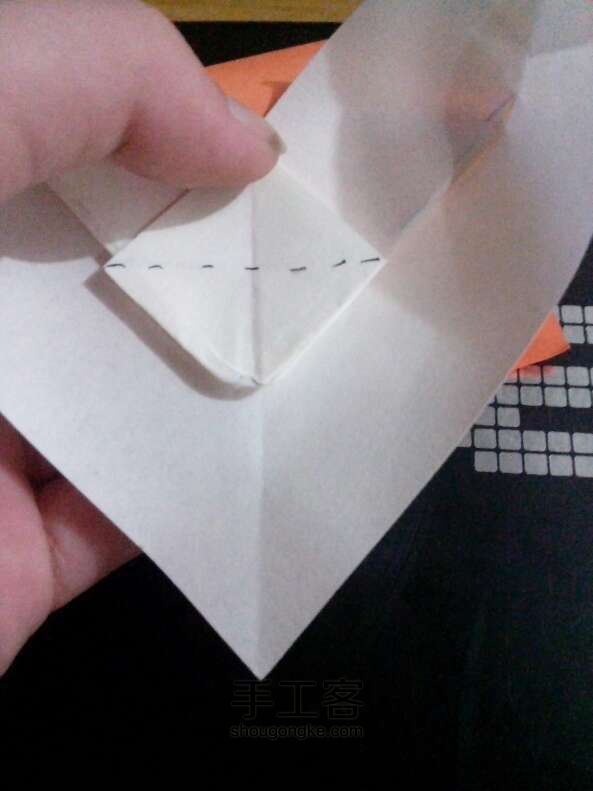 夹心爱心折纸方法 第20步