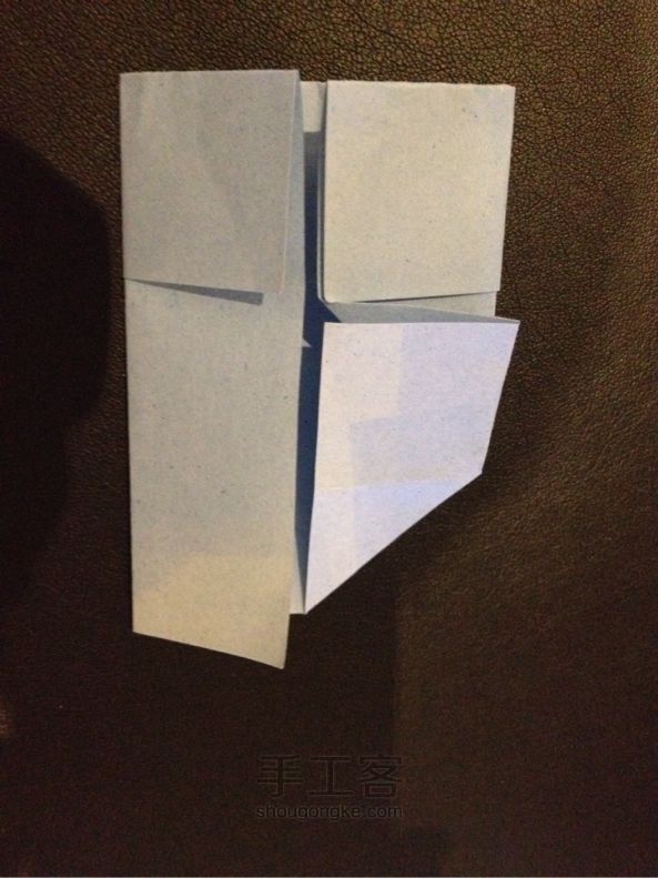 简单的翅膀爱心折纸方法 第8步