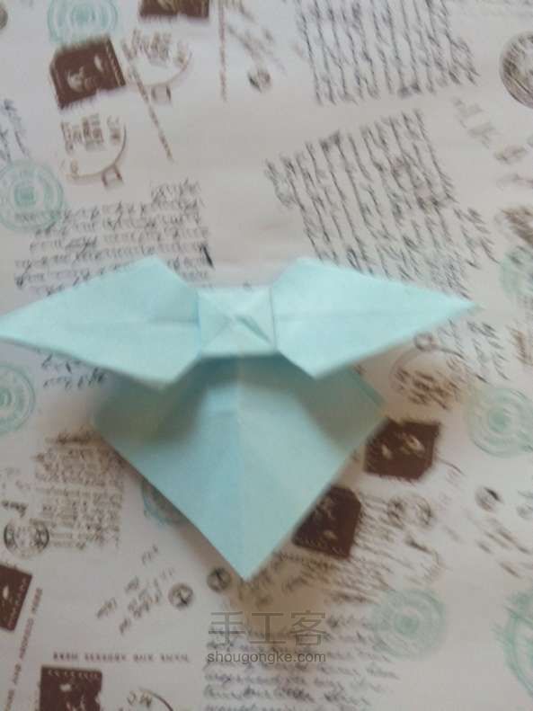 可爱蝴蝶结折纸方法 第23步