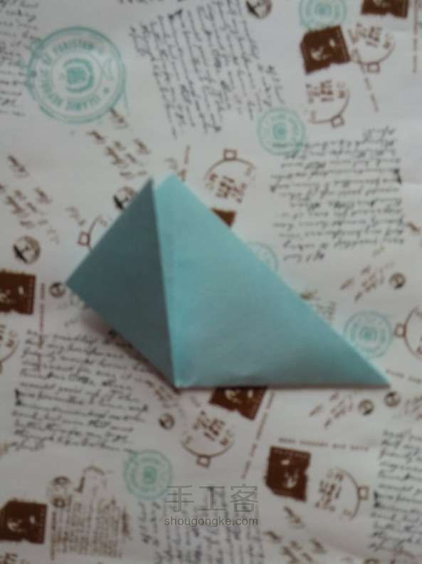 纸折五角星方法 第4步
