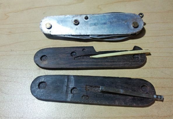【塔图手工】瑞士军刀改木柄+嵌粉 手工制作教程 第10步