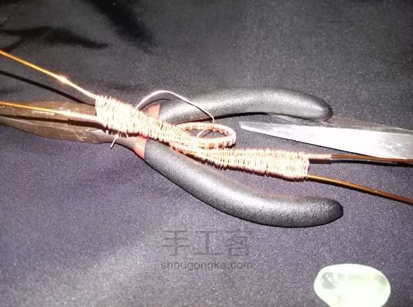 葡萄石戒指一枚，帽帽家的水晶DIY方法 第7步