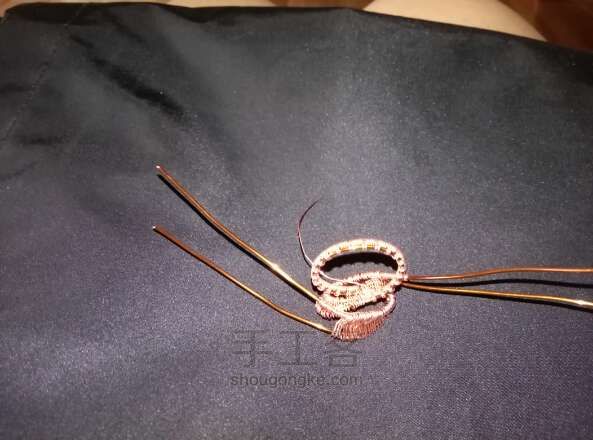 葡萄石戒指一枚，帽帽家的水晶DIY方法 第10步