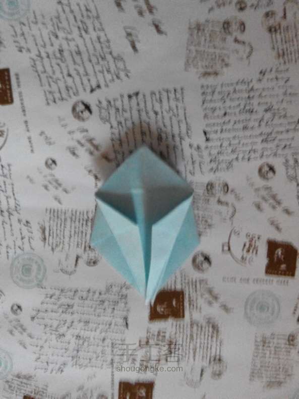 四角香盒折纸方法 第13步