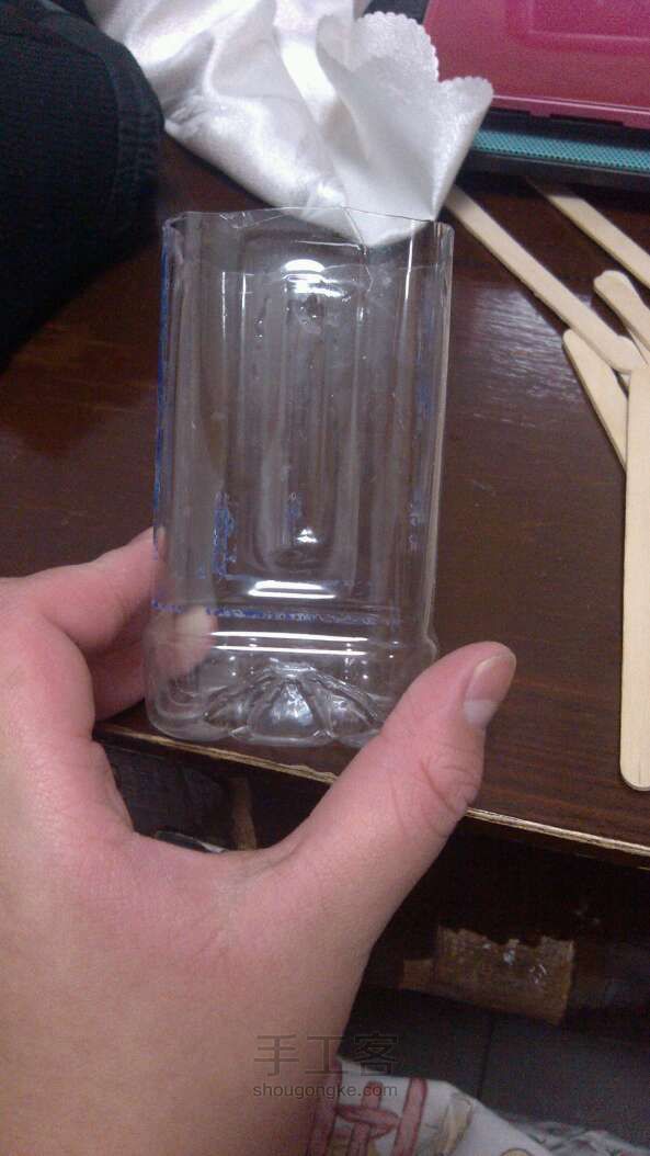 雪糕棍笔筒制作教程 第3步