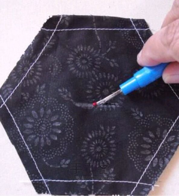 可爱花型插针制作教程 第3步
