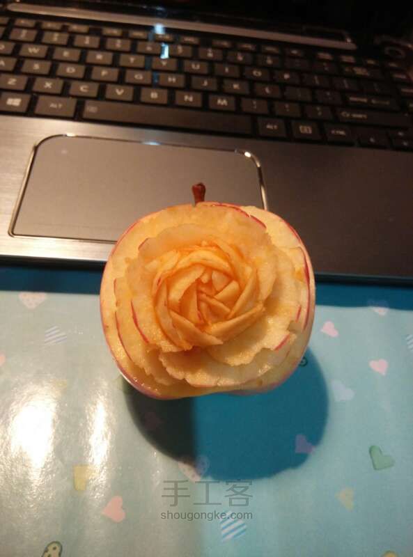 创意雕刻教程 你是我的小呀小苹果～😘 第12步