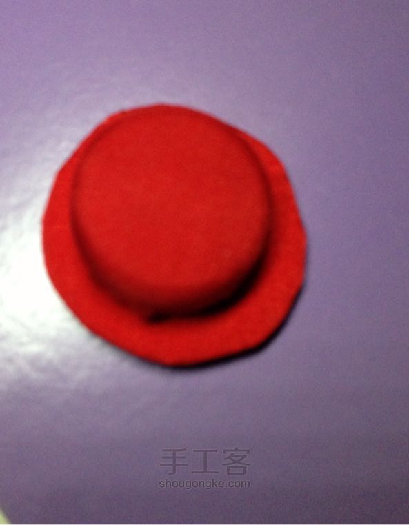爱的眼睛：红色礼帽头花制作教程 第4步