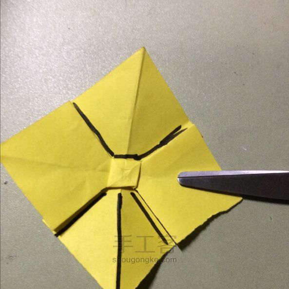 纸做的蝴蝶结🎀教程 第11步