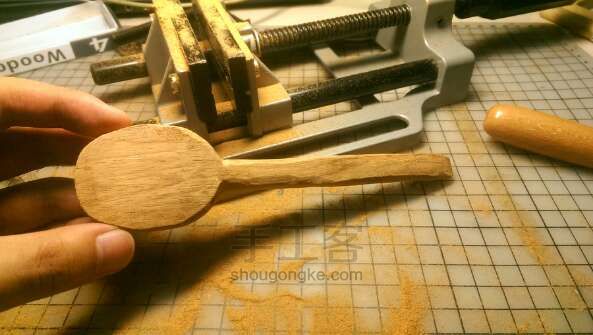 木艺教程：笨勺子 第5步