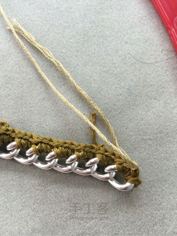 蒂哩哩编织项链教程-冬天里暖暖的饰品 第8步