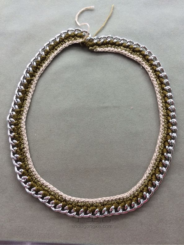 蒂哩哩编织项链教程-冬天里暖暖的饰品 第10步