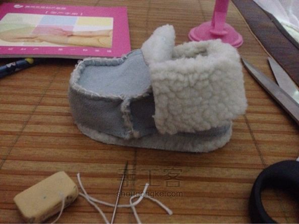 暖暖的宝宝小鞋DIY教程 第5步