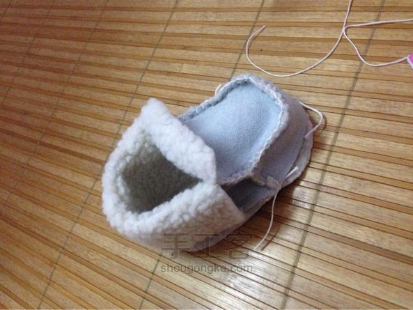 暖暖的宝宝小鞋DIY教程 第7步