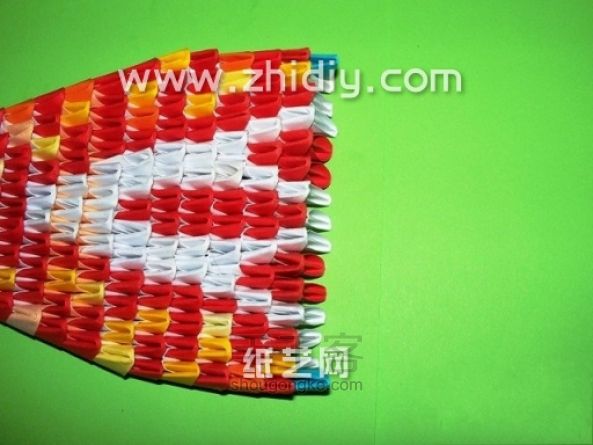 折纸三角插眼镜蛇手工制作教程 第34步
