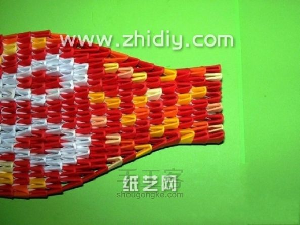 折纸三角插眼镜蛇手工制作教程 第40步