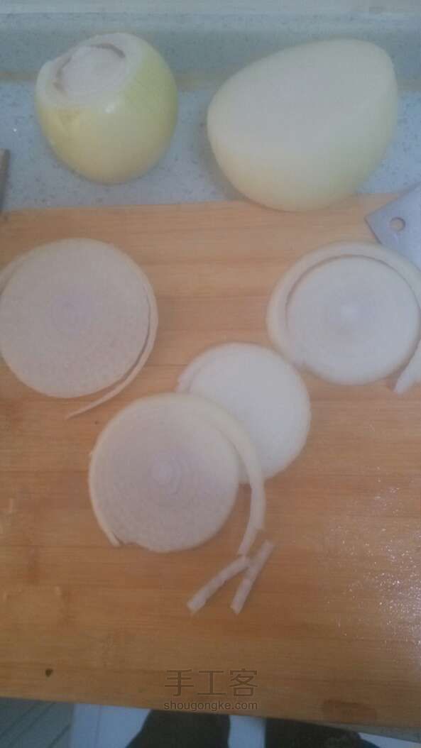 洋葱圈肉饼制作教程 第3步