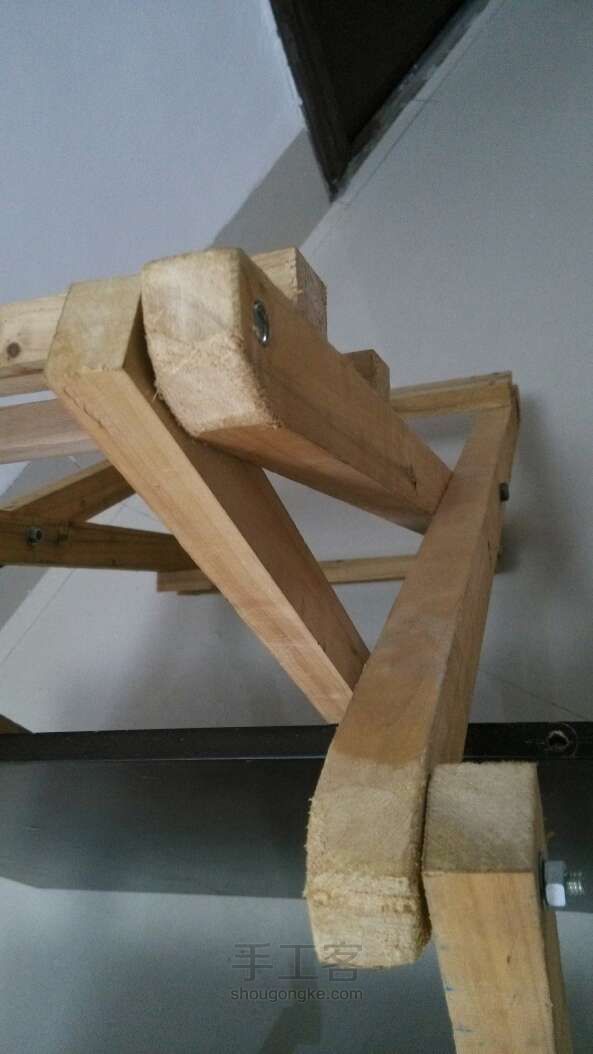 DIY折叠桌教程 第5步