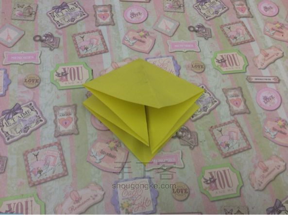折纸教程—纸折蝴蝶结 第8步
