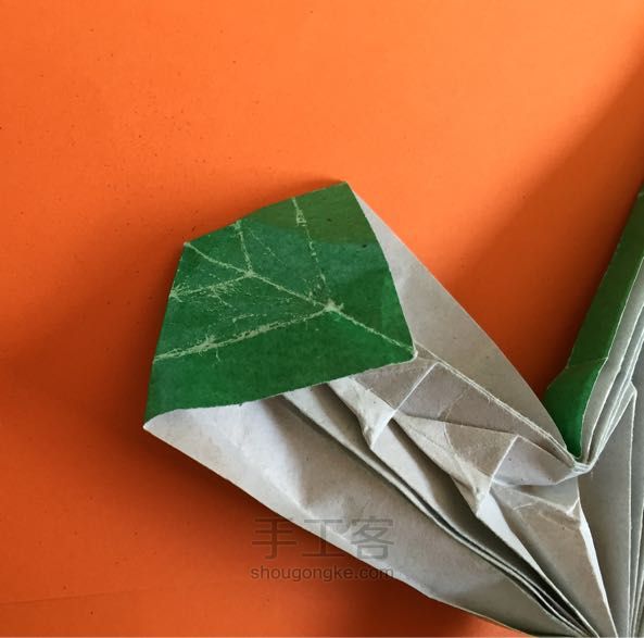 嫩芽小盆栽折纸制作教程 第44步