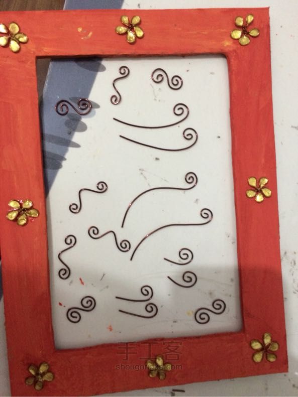 废物利用手工装饰画之相框制作教程 第10步