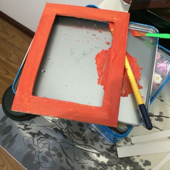 废物利用手工装饰画之相框制作教程 第4步