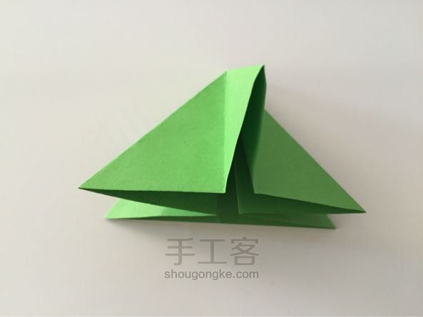 花萼折纸制作教程 第4步