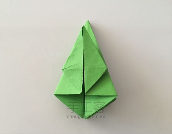 花萼折纸制作教程 第8步