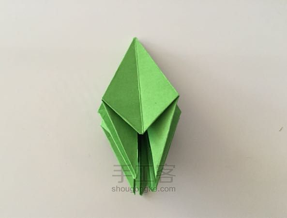花萼折纸制作教程 第10步