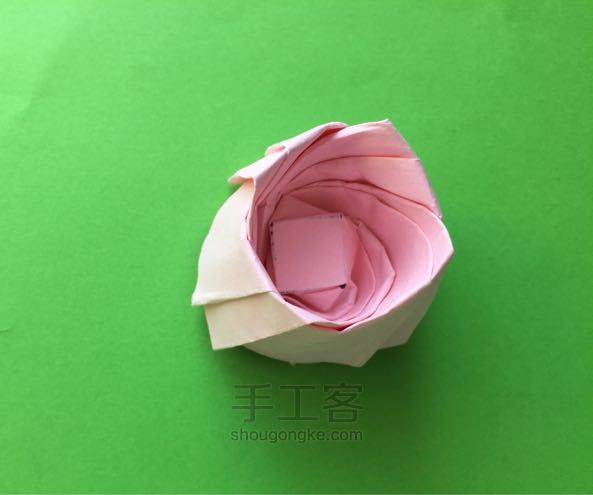 佐藤二重螺旋玫瑰折纸制作教程 第36步