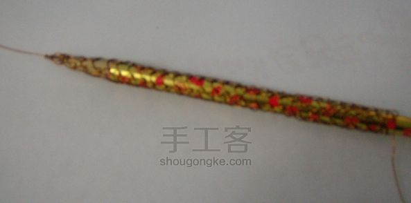 [教你用工具]自制编织器编织金属丝手镯 第12步