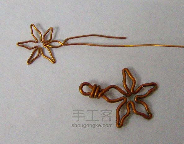 [教你用工具]自制编织器编织金属丝手镯 第15步