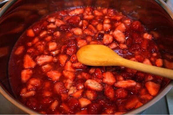 教你怎么制作草莓酱~ 第7步