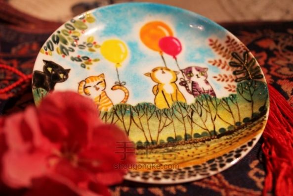 手绘骨瓷餐碟——“猫咪森林” 第24步
