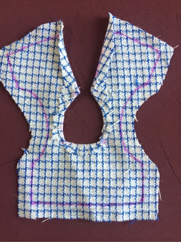 momoko桃子姑娘的无袖裙 （6分娃适用）手工制作教程 第8步