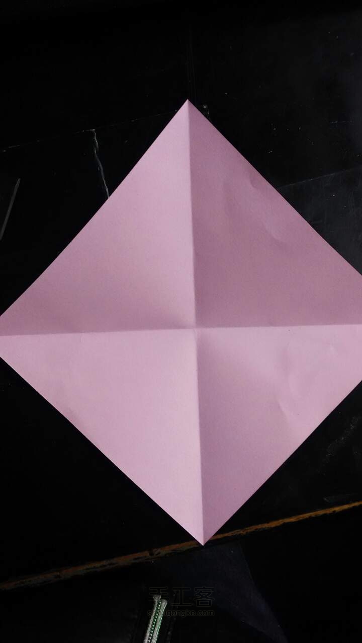 简易桃子 折纸教程 第2步