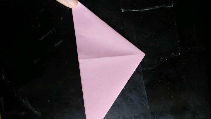 简易桃子 折纸教程 第4步
