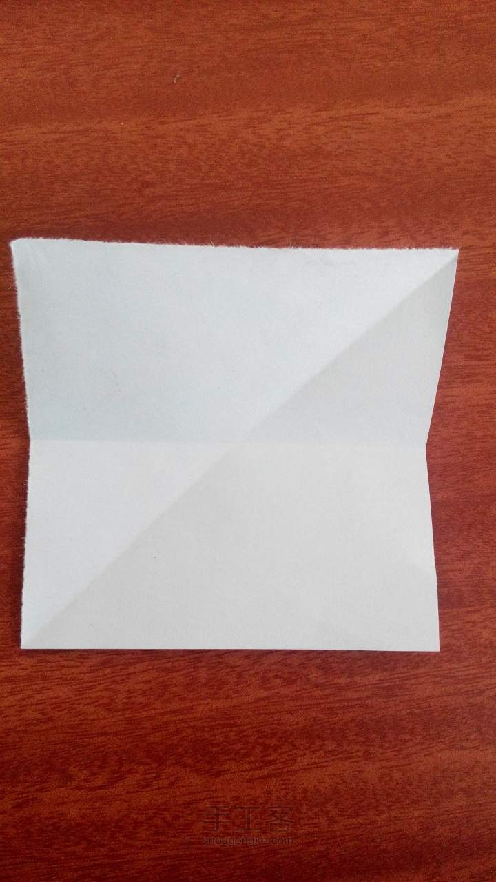 手工精致小盒子 折纸教程 第5步