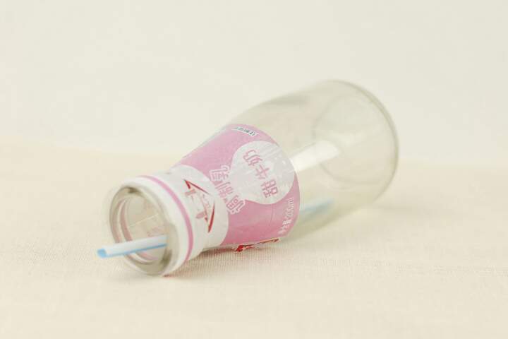 奶瓶也有一颗玻璃心（原创）旧物改造教程 第2步