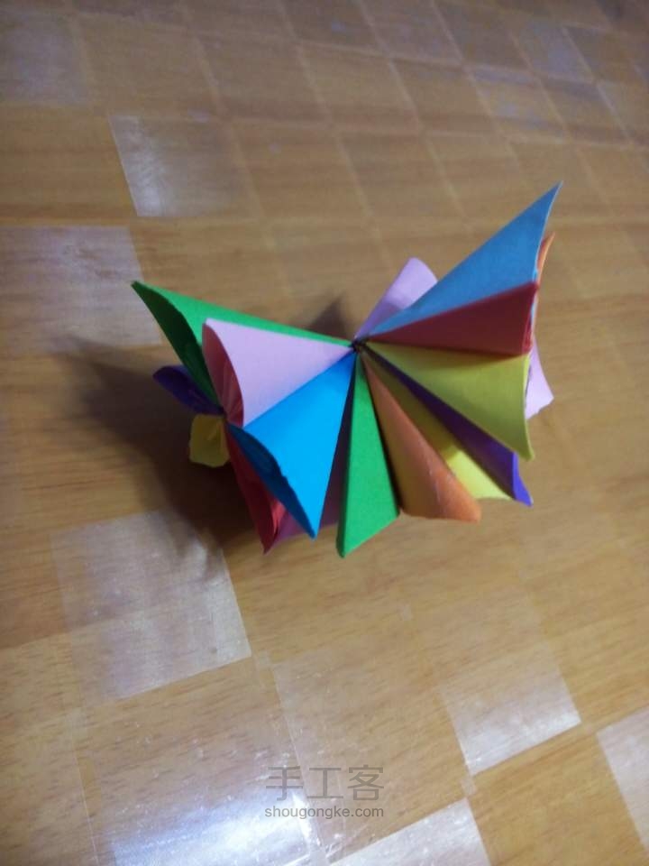 简单易学的樱花 绣球 折纸教程 第8步