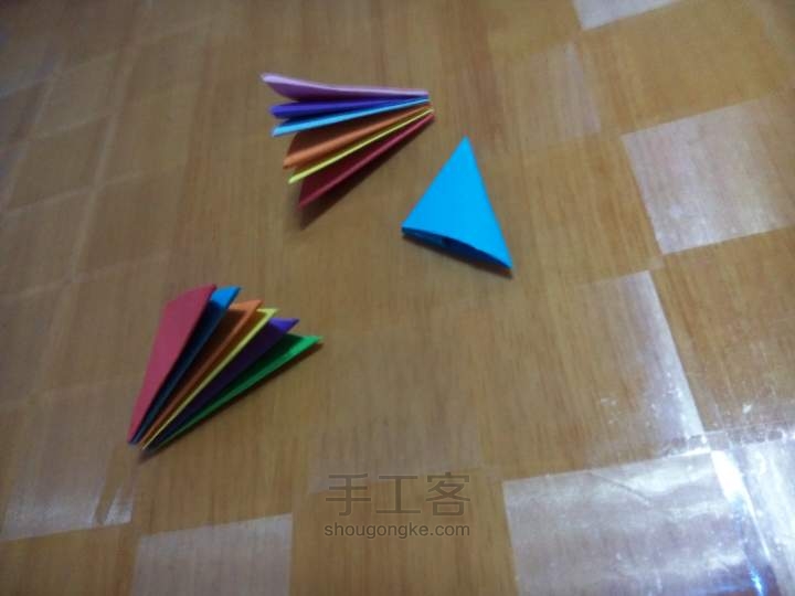 简单易学的樱花 绣球 折纸教程 第6步