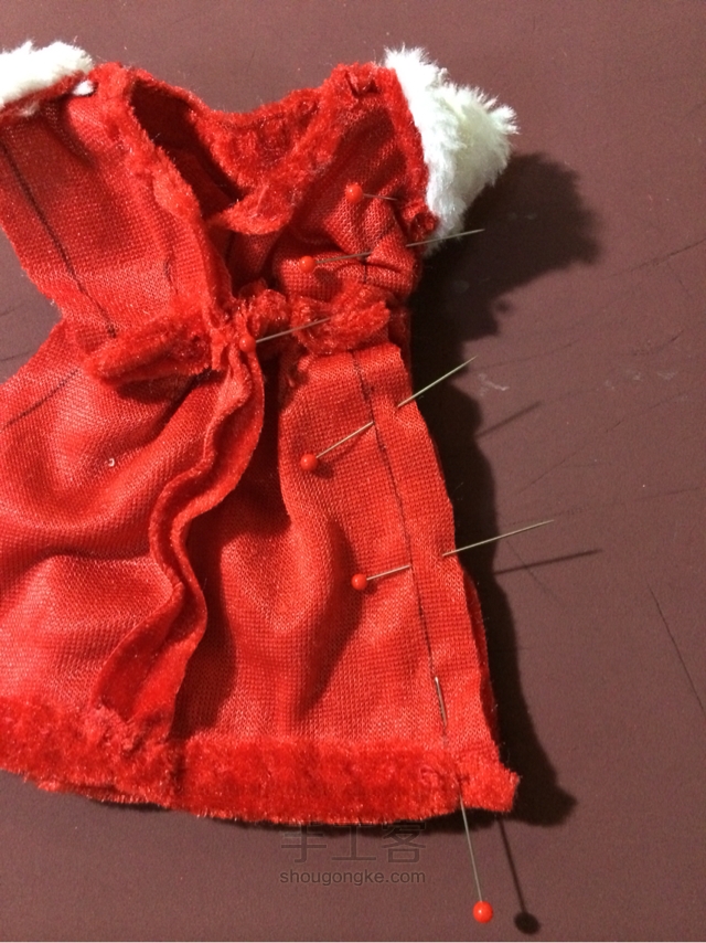 优雅的圣诞小礼服—桃子姑娘6分娃尺寸 手工制作教程
 第25步