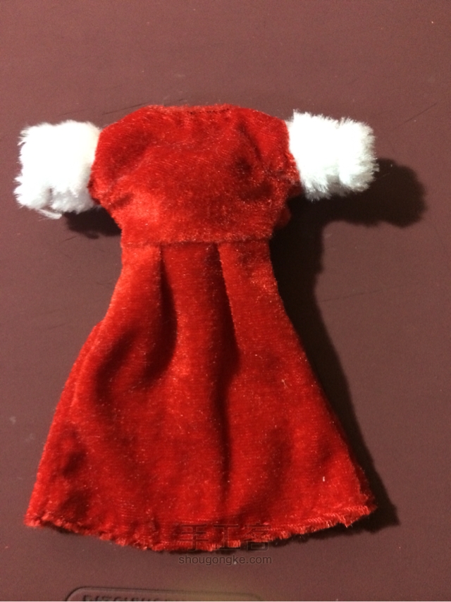 优雅的圣诞小礼服—桃子姑娘6分娃尺寸 手工制作教程
 第27步