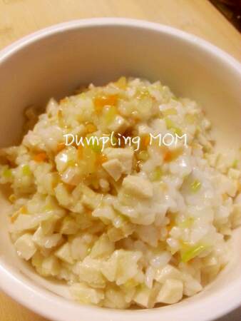 【Dumpling MOM】鱼丸蔬菜粥饭 第12步