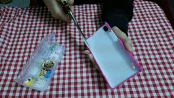 绒布手机壳 第3步