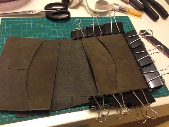 护照本&小旅行本 皮艺教程 第8步